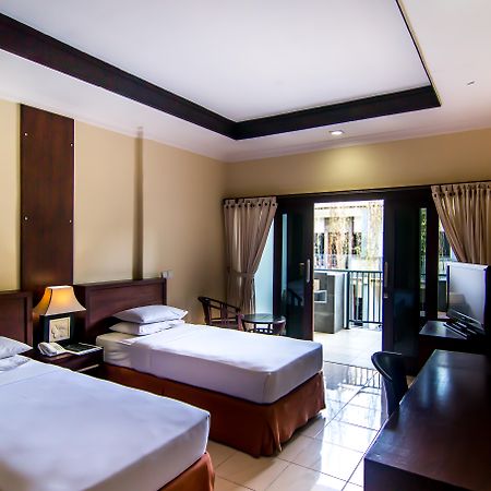 Champlung Mas Hotel Legian, Kuta Exterior foto