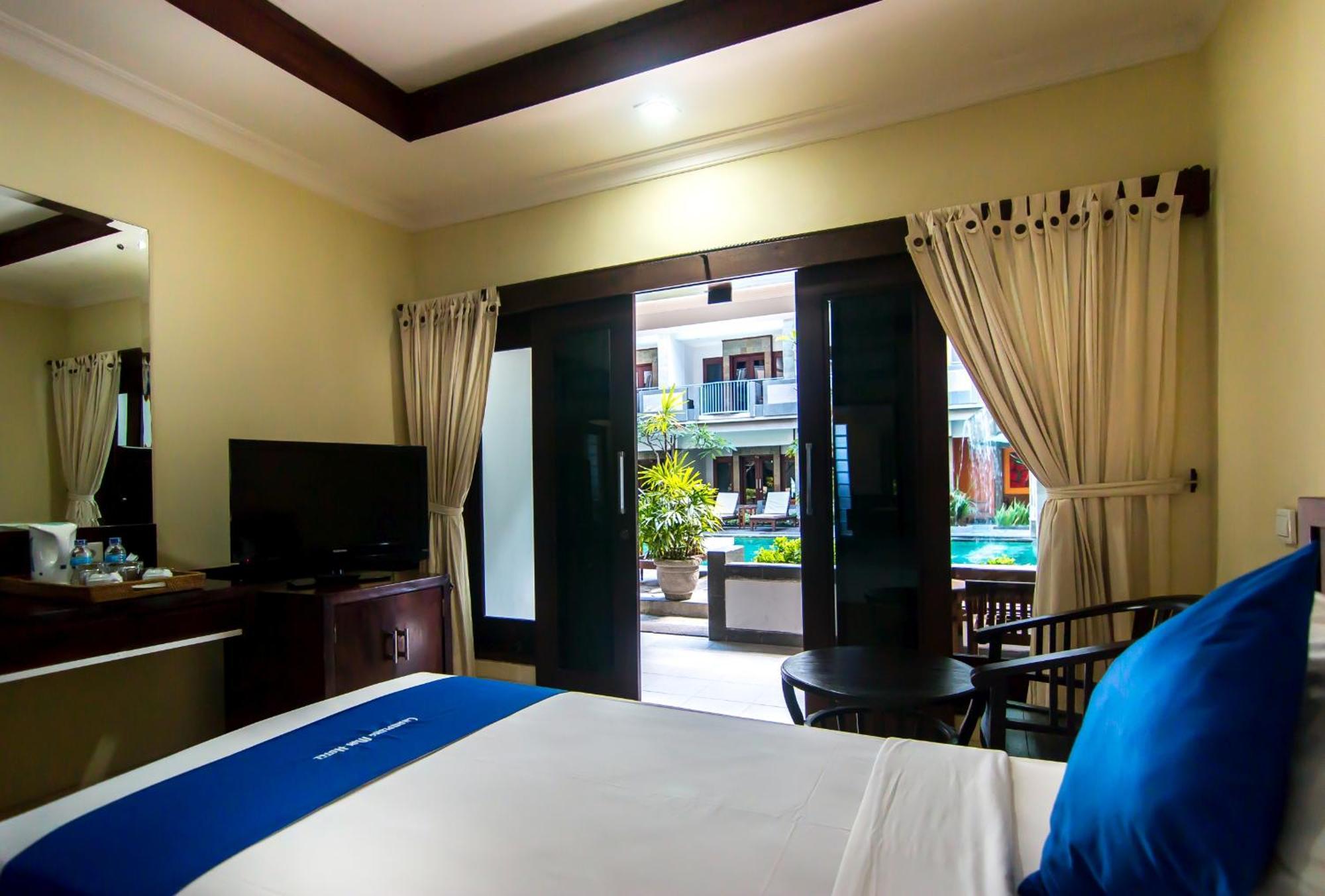 Champlung Mas Hotel Legian, Kuta Exterior foto